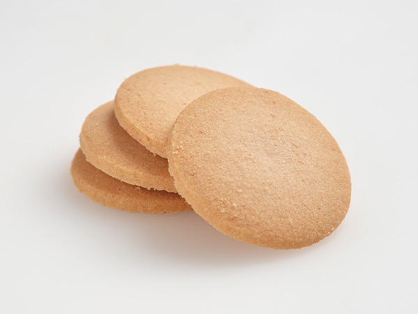 尾西のライスクッキー 8枚入り いちご味 5年保存 特定原材料28品目不使用ノンアレルギークッキー(賞味期限2027年4月)