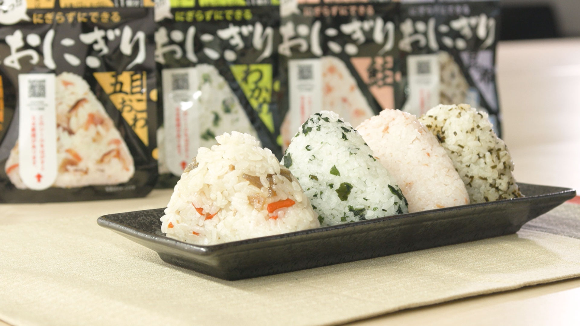 非常食・通販限定】尾西のごはんバラエティ 12袋 (ごはん8袋・おにぎり
